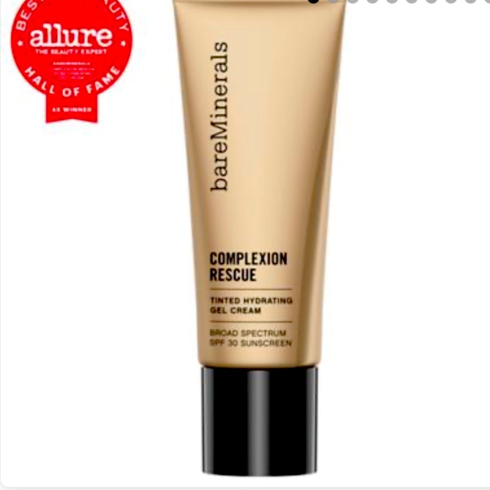 COMPLEXION RESCUE TINTED MOISTURIZER - FOUNDATION